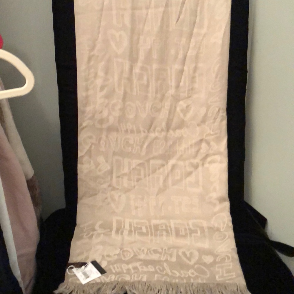 Coach Signature Muffler Scarf